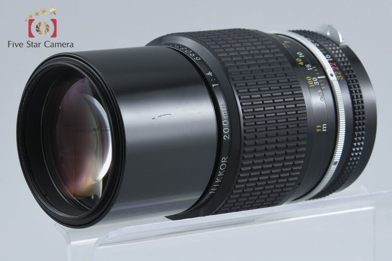 Nikon New NIKKOR 200mm f/4 Non Ai Lens