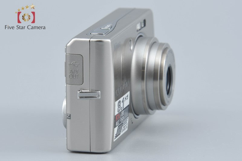 Nikon COOLPIX S510 Silver 8.1 MP Digital Camera
