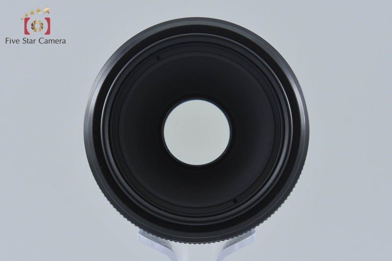 Canon EF 50mm f/2.5 Compact Macro