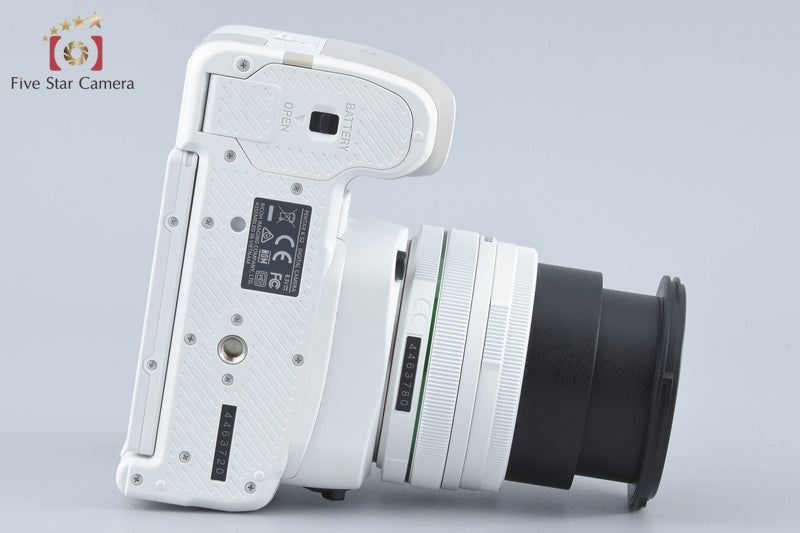 "Shutter count 3,733" PENTAX K-S2 White 20.1 MP DSLR Camera 18-50 Lens
