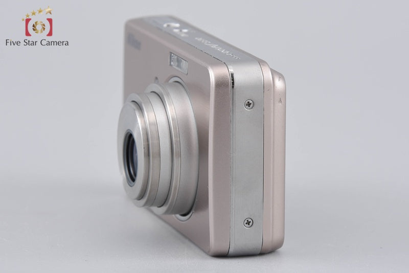 Nikon COOLPIX S520 Light Bronze 8.0 MP Digital Camera