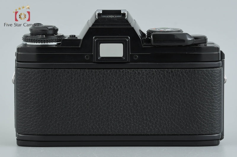 Minolta X-700 35mm SLR Film Camera Body