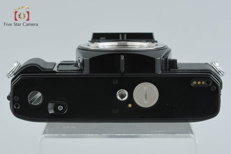 Minolta X-700 35mm SLR Film Camera Body