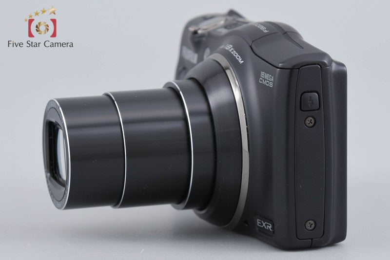 Fujifilm FinePix F820EXR Black 16.0 MP Digital Camera