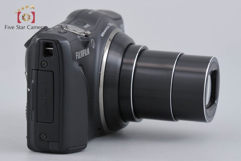 Fujifilm FinePix F820EXR Black 16.0 MP Digital Camera