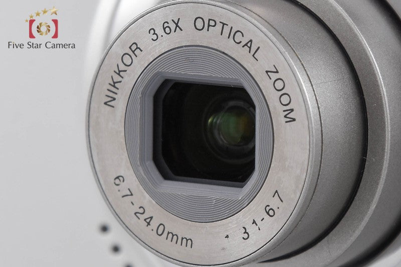 Nikon COOLPIX L20 Silver 10.0 MP Digital Camera