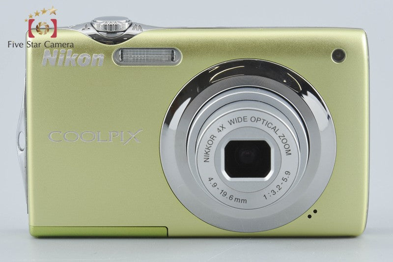 Nikon COOLPIX S3000 Pop Green 12.0 MP Digital Camera