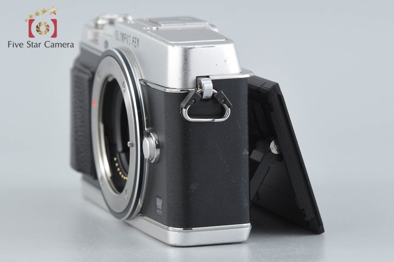 "Shutter count 2,700" Olympus PEN E-P5 Silver 16.1 MP Mirrorless Camera
