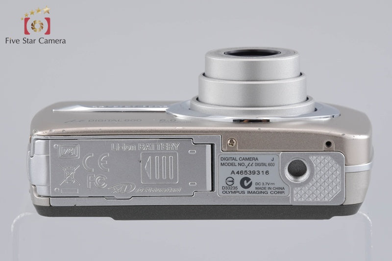 Olympus μ DIGITAL 600 Silver 6.0 MP Digital Camera