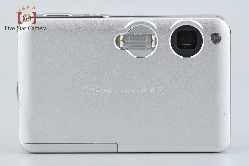 Nikon COOLPIX S3 Frost Siler 6.0 MP Digital Camera