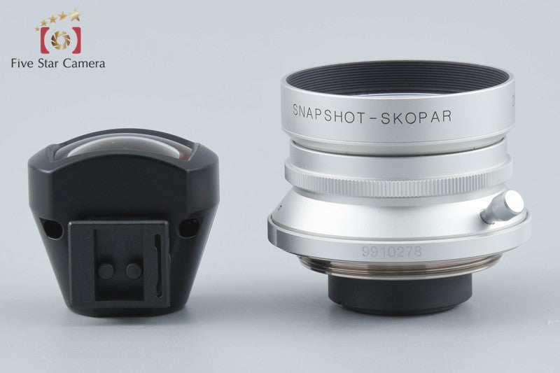 Voigtlander SNAPSHOT-SKOPAR 25mm f/4 MC Silver L39 Mount w/ 25mm Viewfinder