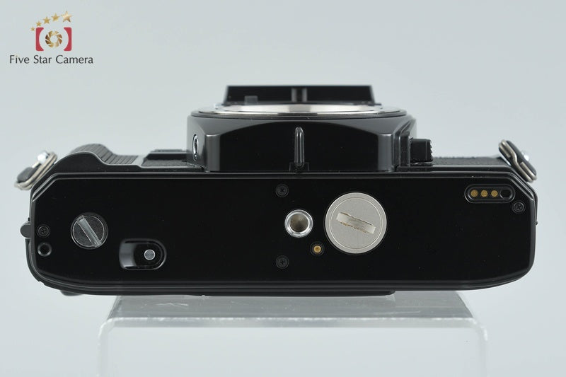 Minolta X-700 35mm SLR Film Camera Body