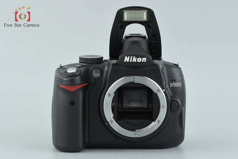 "Shutter count 1,734" Nikon D5000 12.3 MP DSLR Camera Body