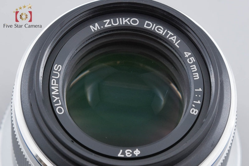 Olympus M.ZUIKO DIGITAL 45mm f/1.8 Silver w/ Box