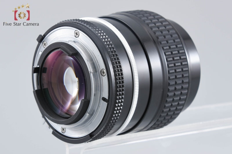 Nikon Ai NIKKOR 105mm f/2.5