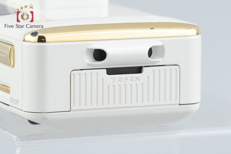 SAMSUNG AF-SLIM 35mm Point & Shoot Film Camera