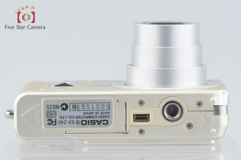Casio EXILIM EX-Z40 Gold 4.0 MP Digital Camera