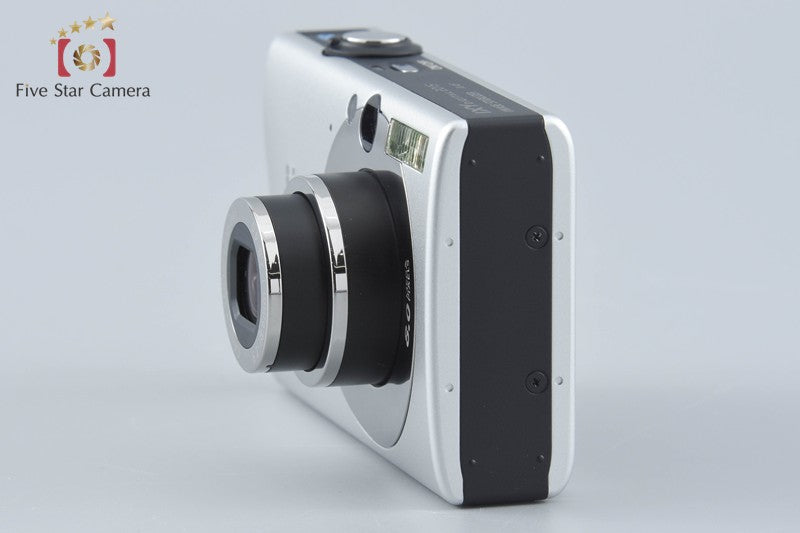 Canon IXY Digital 20 IS Silver 8.0 MP Digital Camera w/ Box