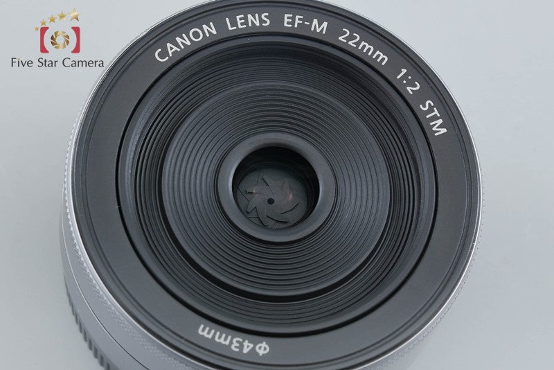 Canon EF-M 22mm f/2 STM Silver