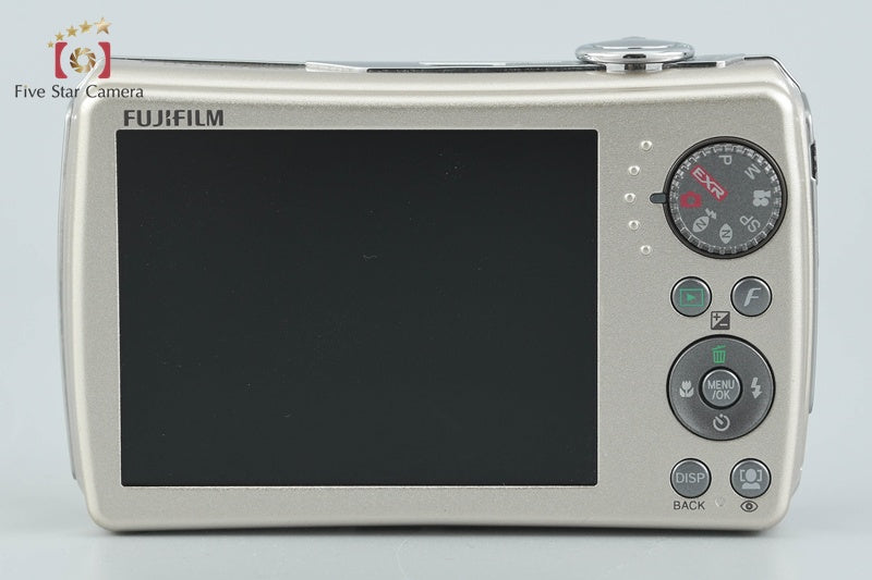 Fujifilm FinePix F200EXR Silver 12.0 MP Digital Camera w/ Box