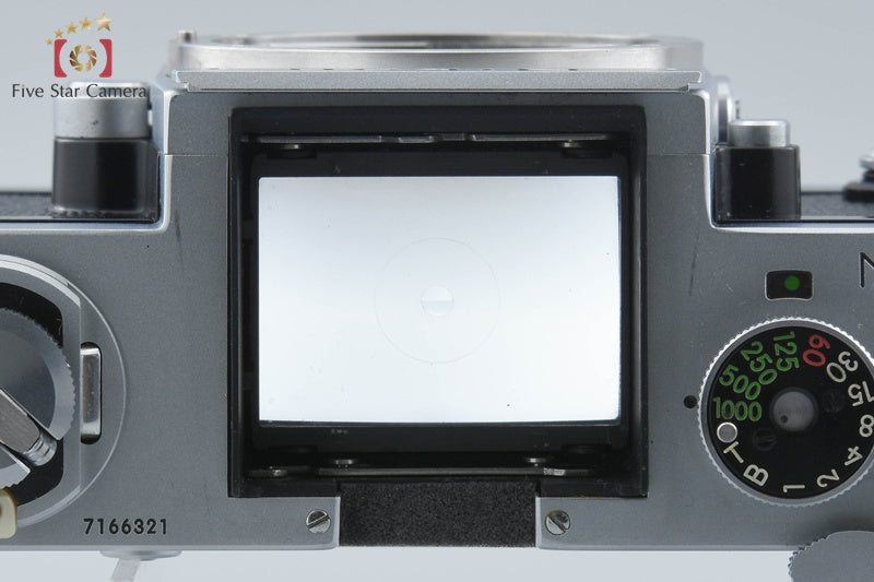Nikon F Eye Level Silver Mid Model 35mm SLR Film Camera Body