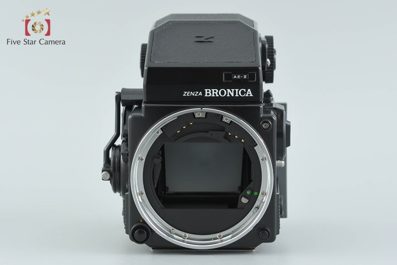 Zenza Bronica ETR Si Medium Format Film Camera + AE-II Prism View Finder