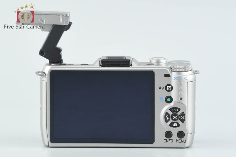 PENTAX Q7 Silver 12.4 MP Digital Camera 5-15 Lens