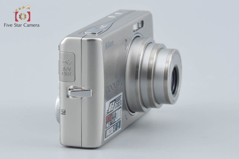 Nikon COOLPIX S500 Silver 7.1 MP Digital Camera