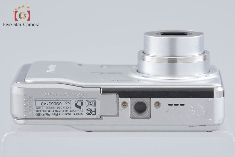 FUJIFILM FINEPIX F460 5.1 MP Digital Camera