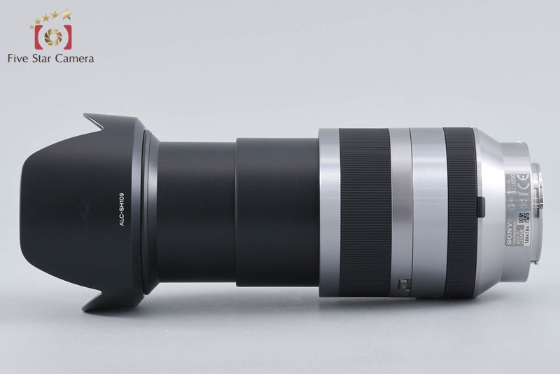 SONY E 18-200mm f/3.5-6.3 OSS SEL18200 Silver