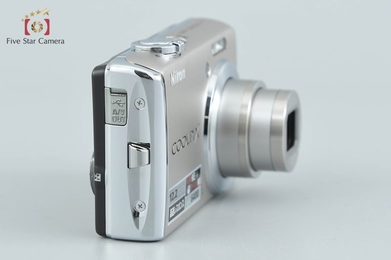 Nikon COOLPIX S620 Silver 12.2 MP Digital Camera