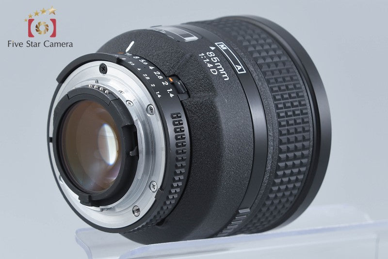 Nikon AF NIKKOR 85mm f/1.4 D