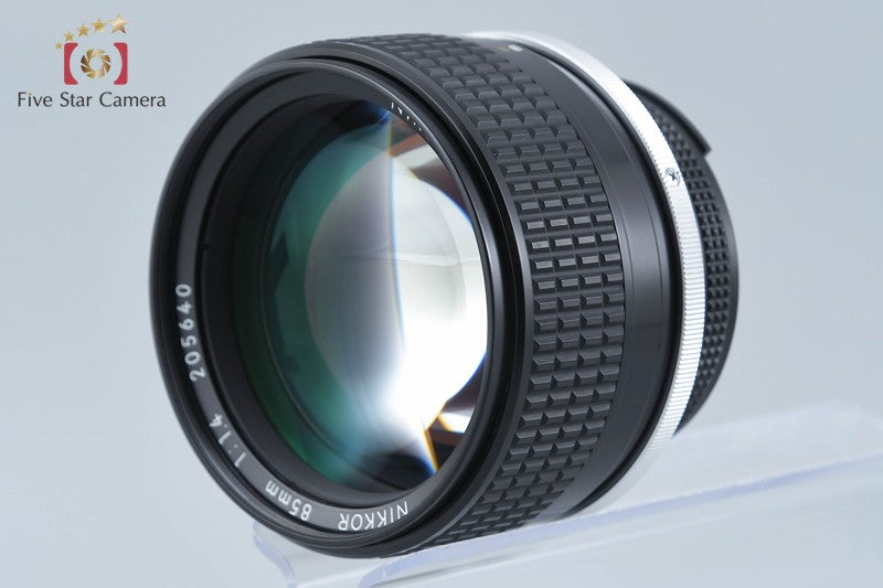 Nikon Ai-S NIKKOR 85mm f/1.4