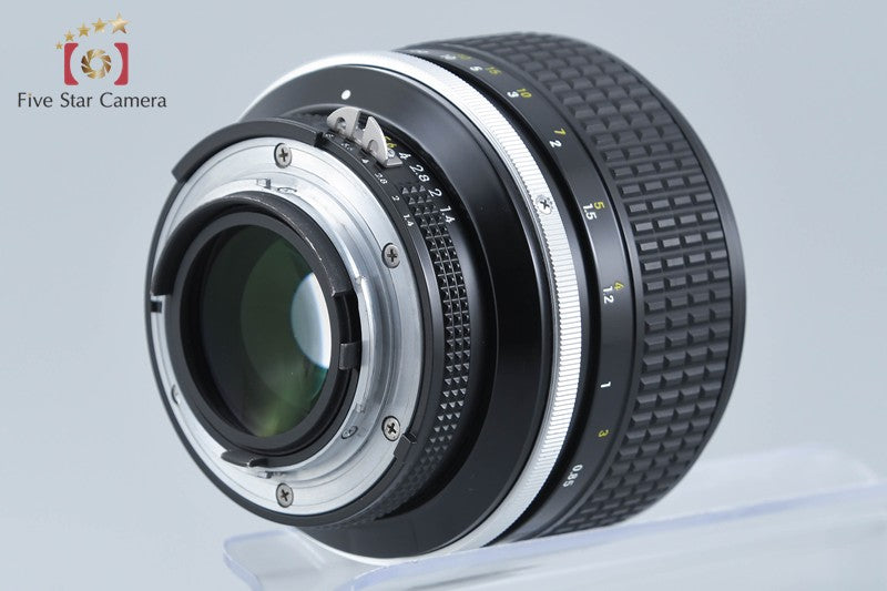 Nikon Ai-S NIKKOR 85mm f/1.4