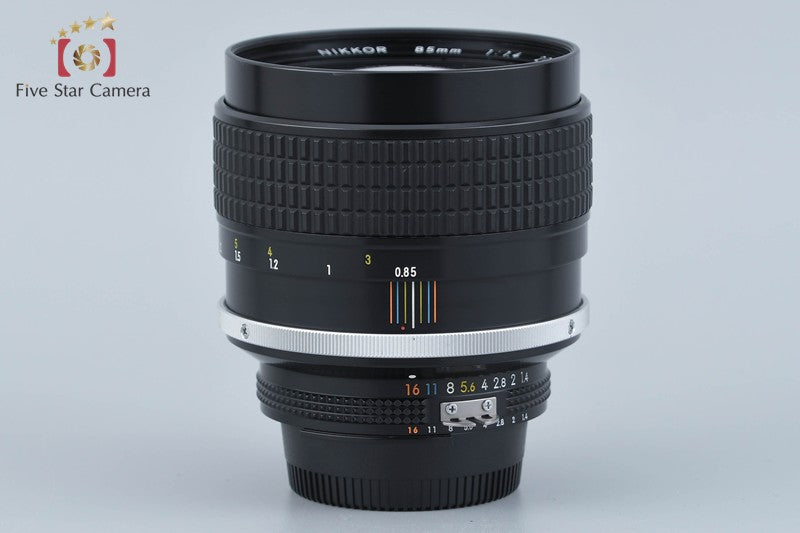 Nikon Ai-S NIKKOR 85mm f/1.4