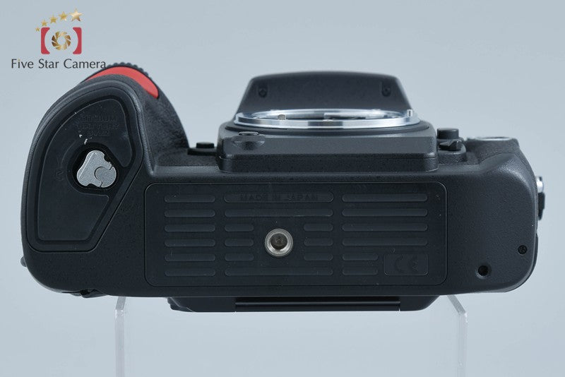Nikon F6 35mm SLR Film Camera Body