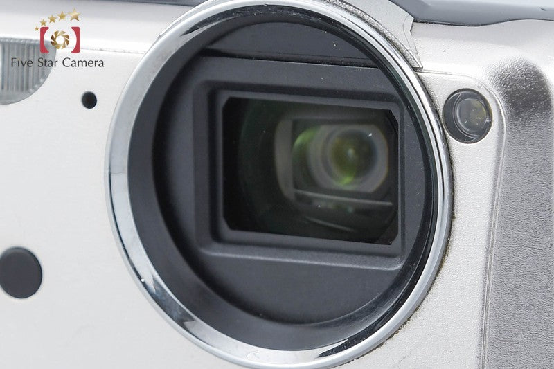 Nikon COOLPIX S1100 pj Silver 14.1MP Digital Camera