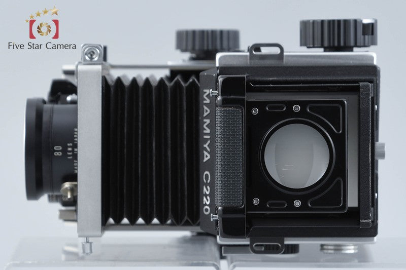 Mamiya C220 Professional + SEKOR 80mm f/2.8 Blue Dot