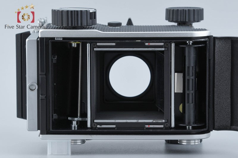 Mamiya C220 Professional + SEKOR 80mm f/2.8 Blue Dot