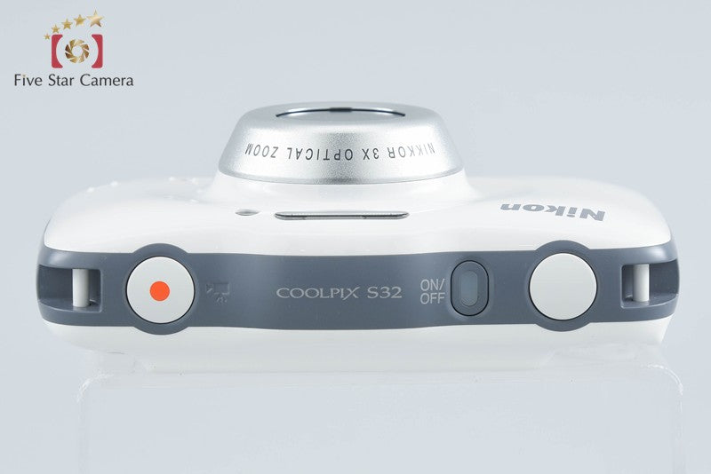 Nikon COOLPIX S32 White 13.2 MP Digital Camera