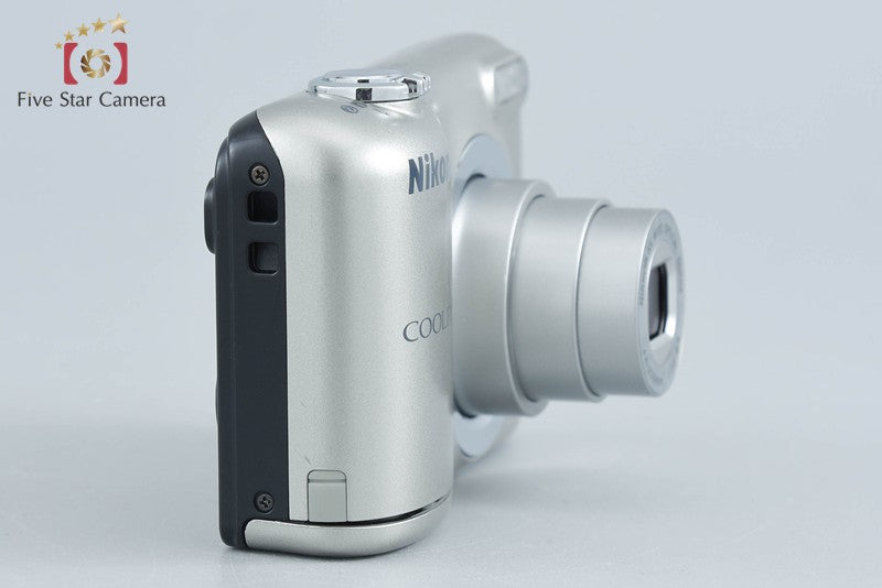 Nikon COOLPIX A10 Silver 16.2 MP Digital Camera