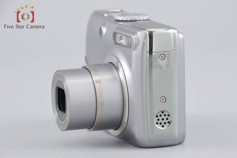 Nikon COOLPIX P4 VR 8.1 MP Digital Camera