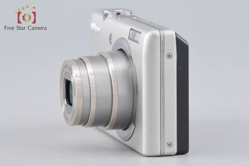 Nikon COOLPIX S570 Silver 12.0 MP Digital Camera
