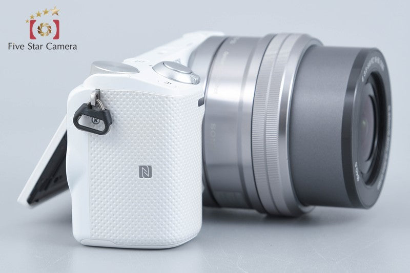 Sony Alpha α NEX-5T White 16.1 MP Digital Camera 16-50 Lens International Model