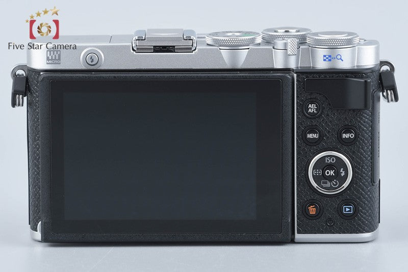 "Shutter count 2,077" Olympus PEN E-P7 Silver 20.3 MP EZ 14-42 40-150 Lenses