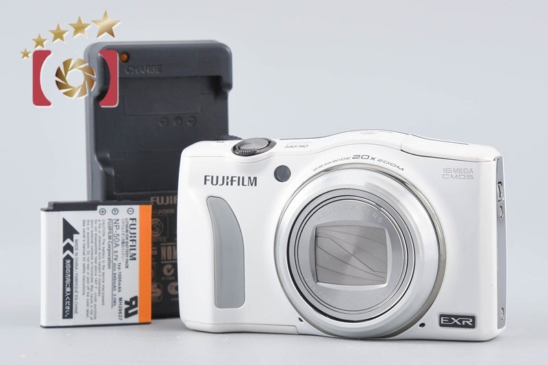 Fujifilm FinePix F800EXR White 16.0 MP Digital Camera