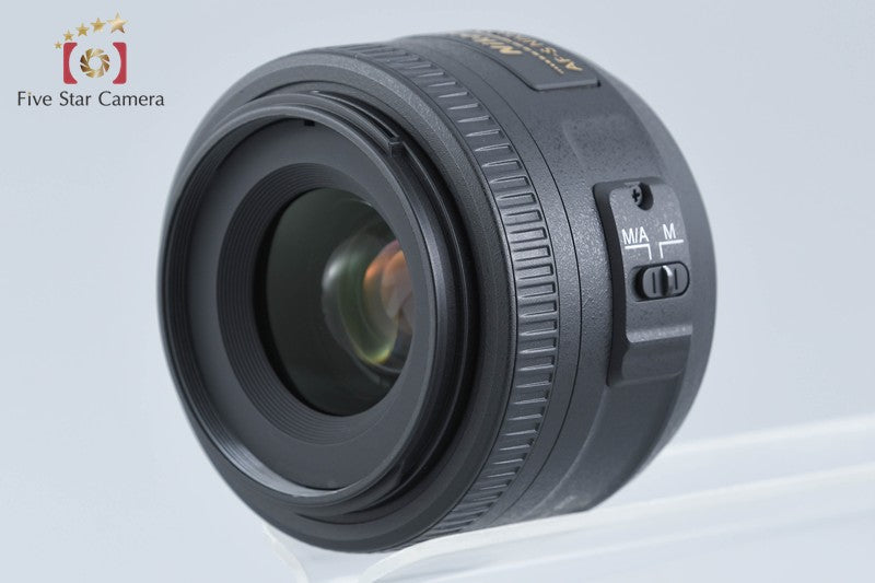 Nikon AF-S DX NIKKOR 35mm f/1.8 G