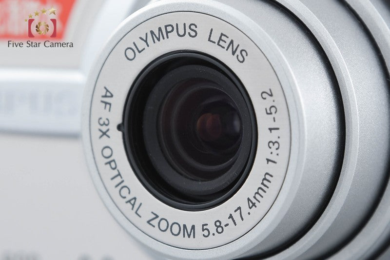 Olympus μ DIGITAL 600 Silver 6.0 MP Digital Camera