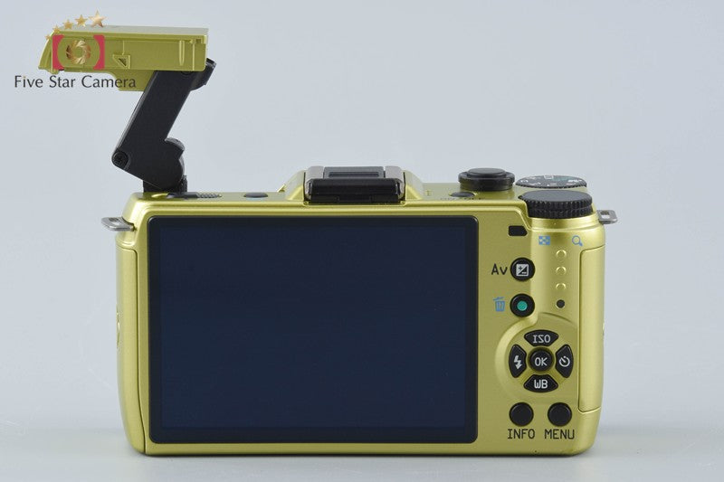 "Shutter count 2,970" PENTAX Q7 Yellow Green 12.4 MP Digital Camera 5-15 Lens
