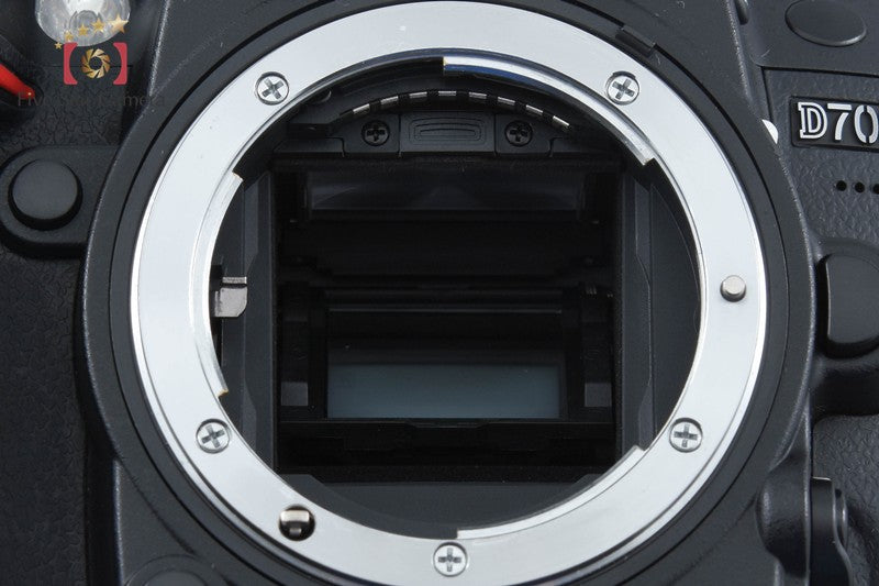 Nikon D7000 16.2 MP Digtal SLR Camera Body
